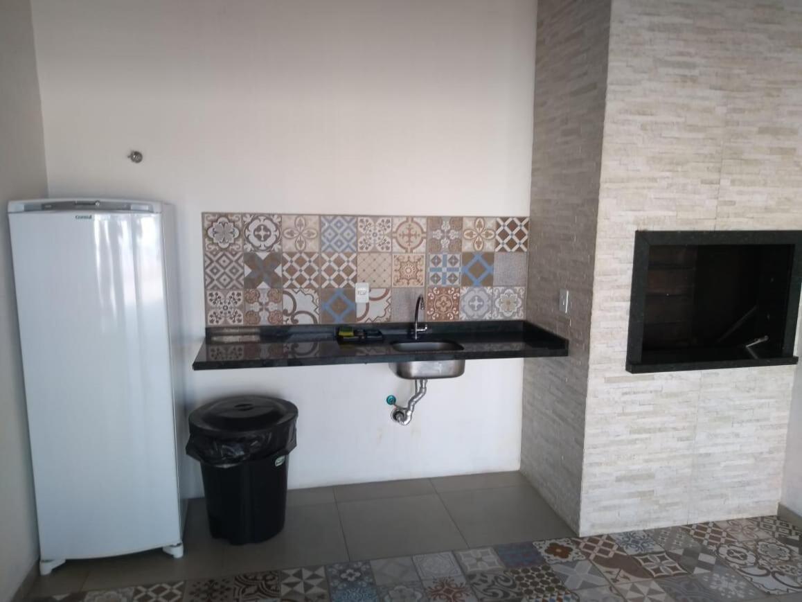 Apartamento Flat 50 Metros Da Praia, Ingleses, Area Nobre! Florianópolis