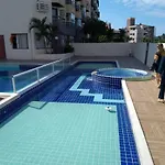 Flat 50 Metros Da Praia, Ingleses, Area Nobre!